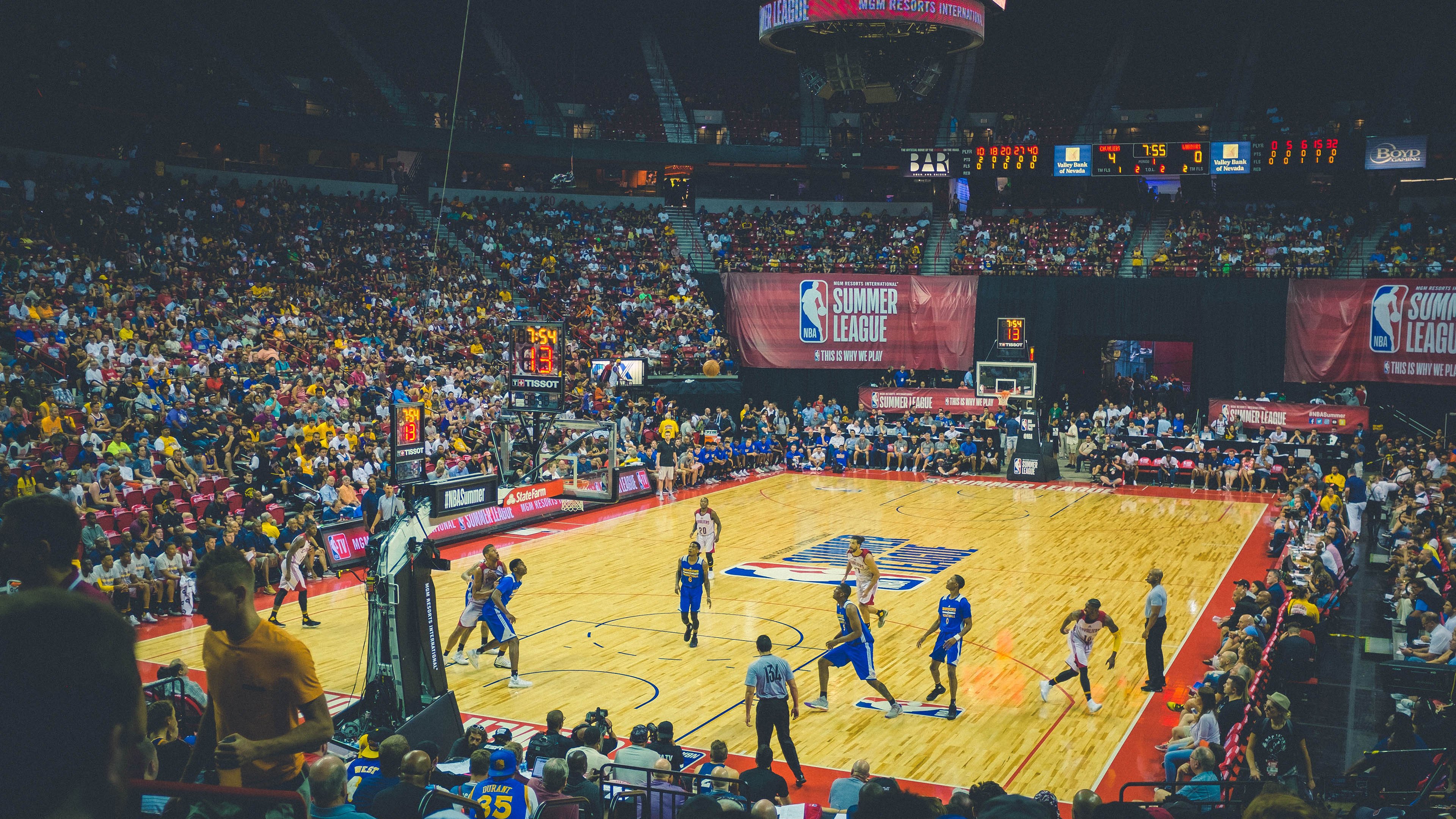 周琦刷新里程碑,俄克拉荷马城雷霆四强战力克切尔西,晋级概率达65%