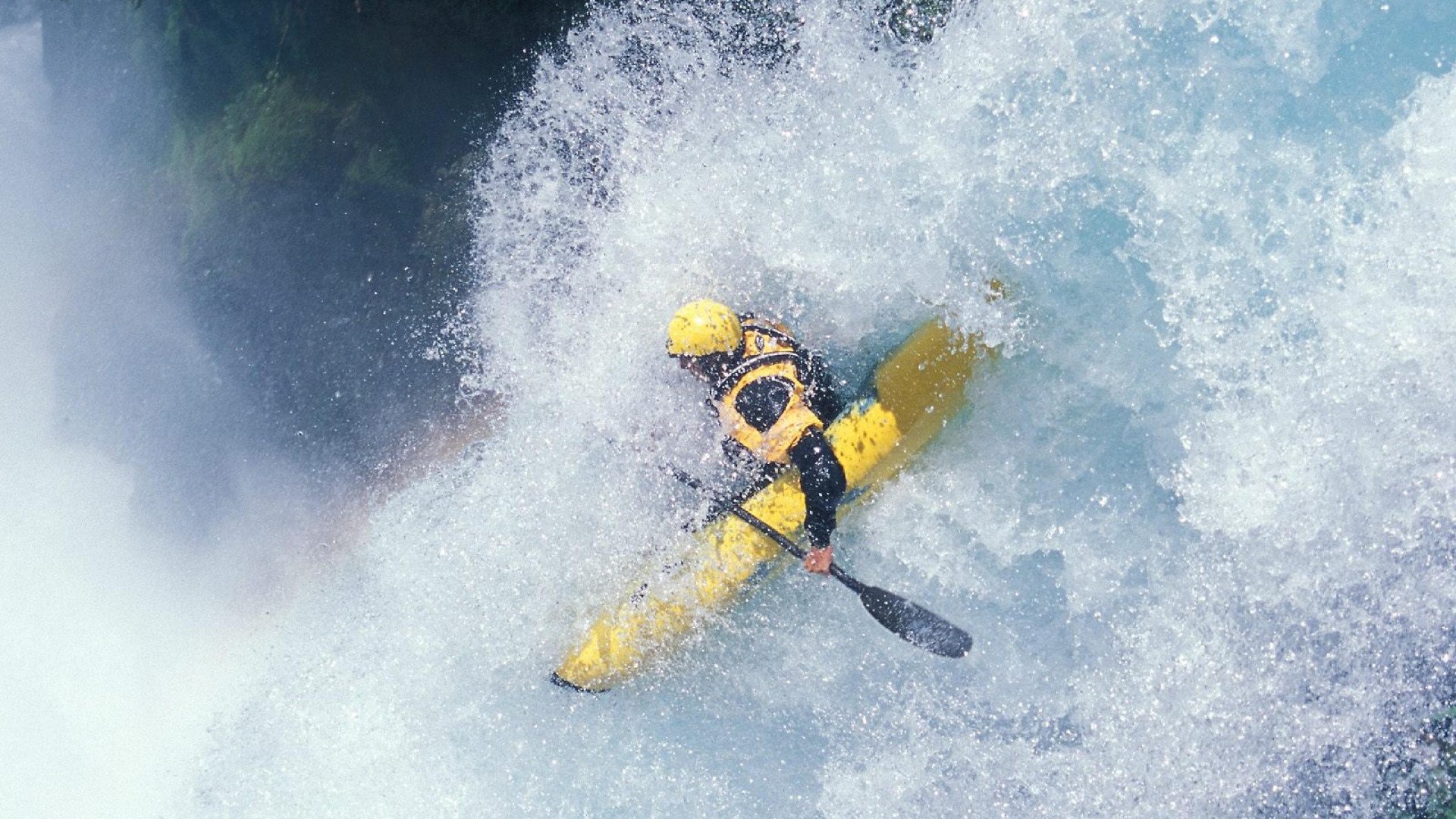 东契奇回归赛场，挺进下一轮首场状态亮眼，勇士观众沸腾！